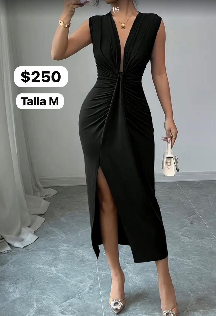 Vestido negro cuello v