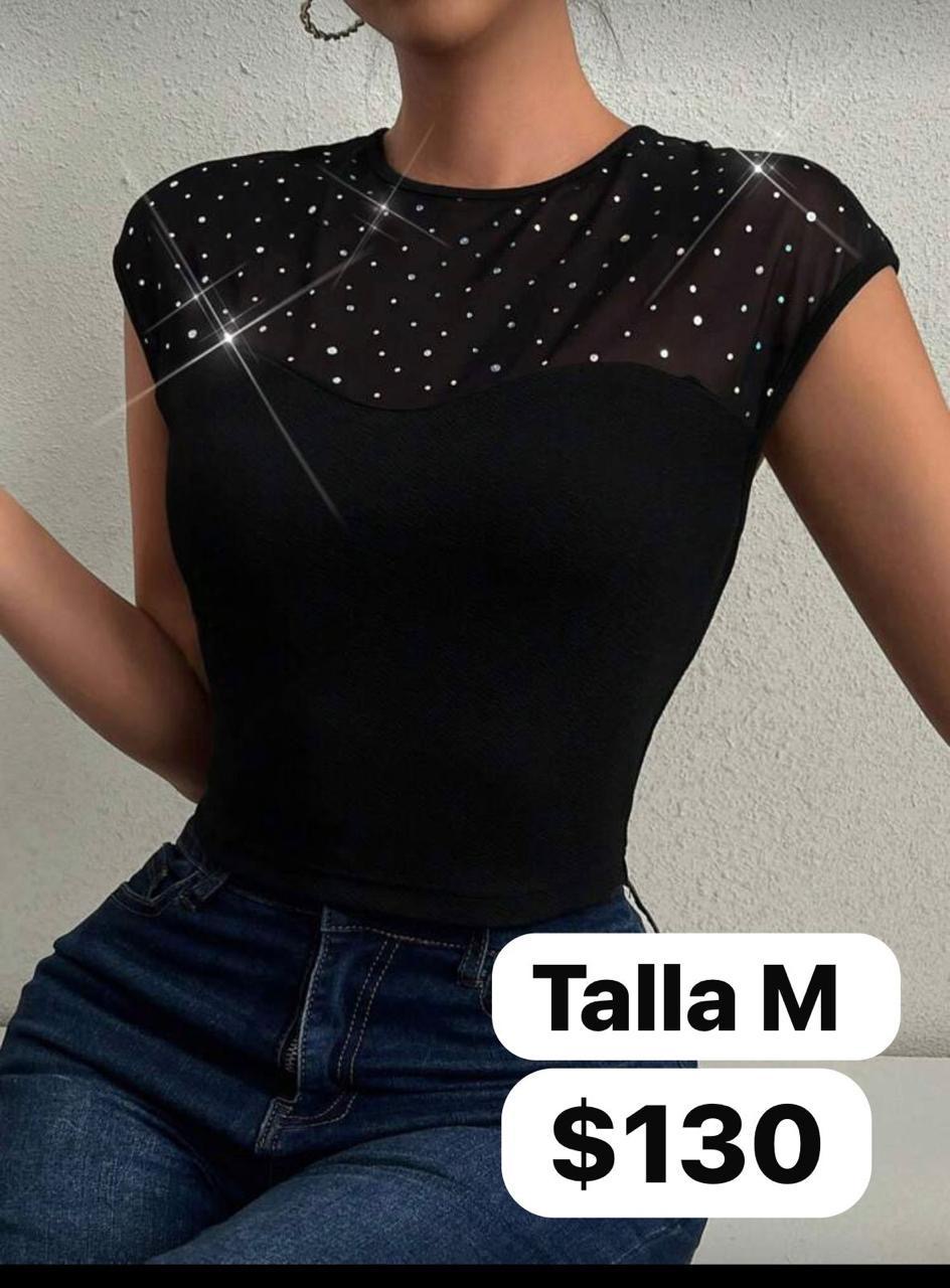Blusa negra con brillo
