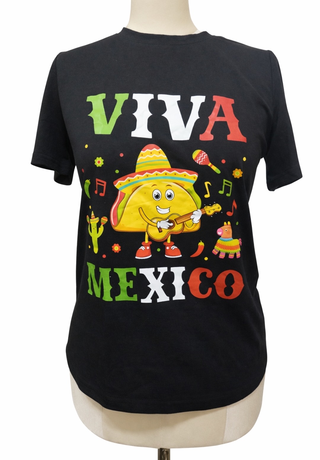 Blusa negra con estampado 
