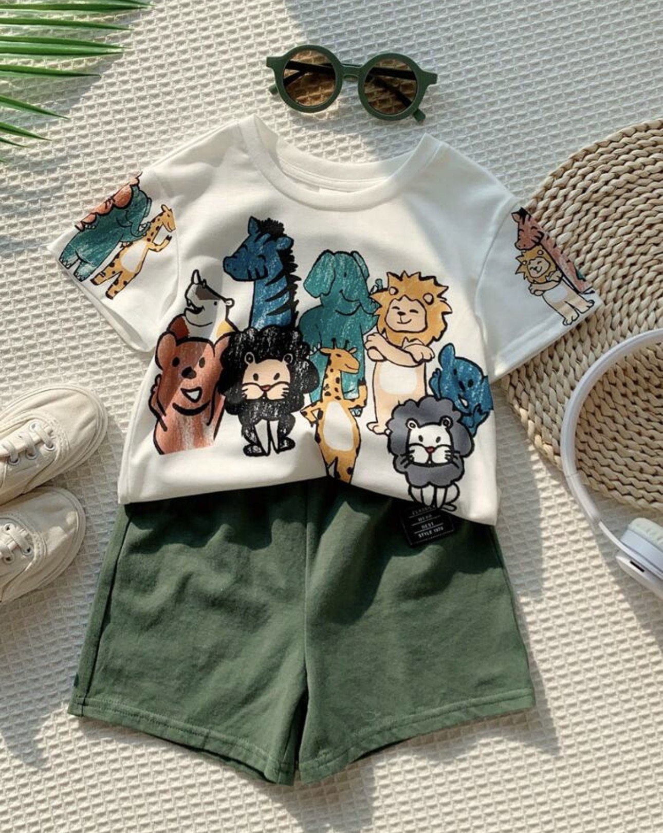 Conjunto animalitos verde niño 
