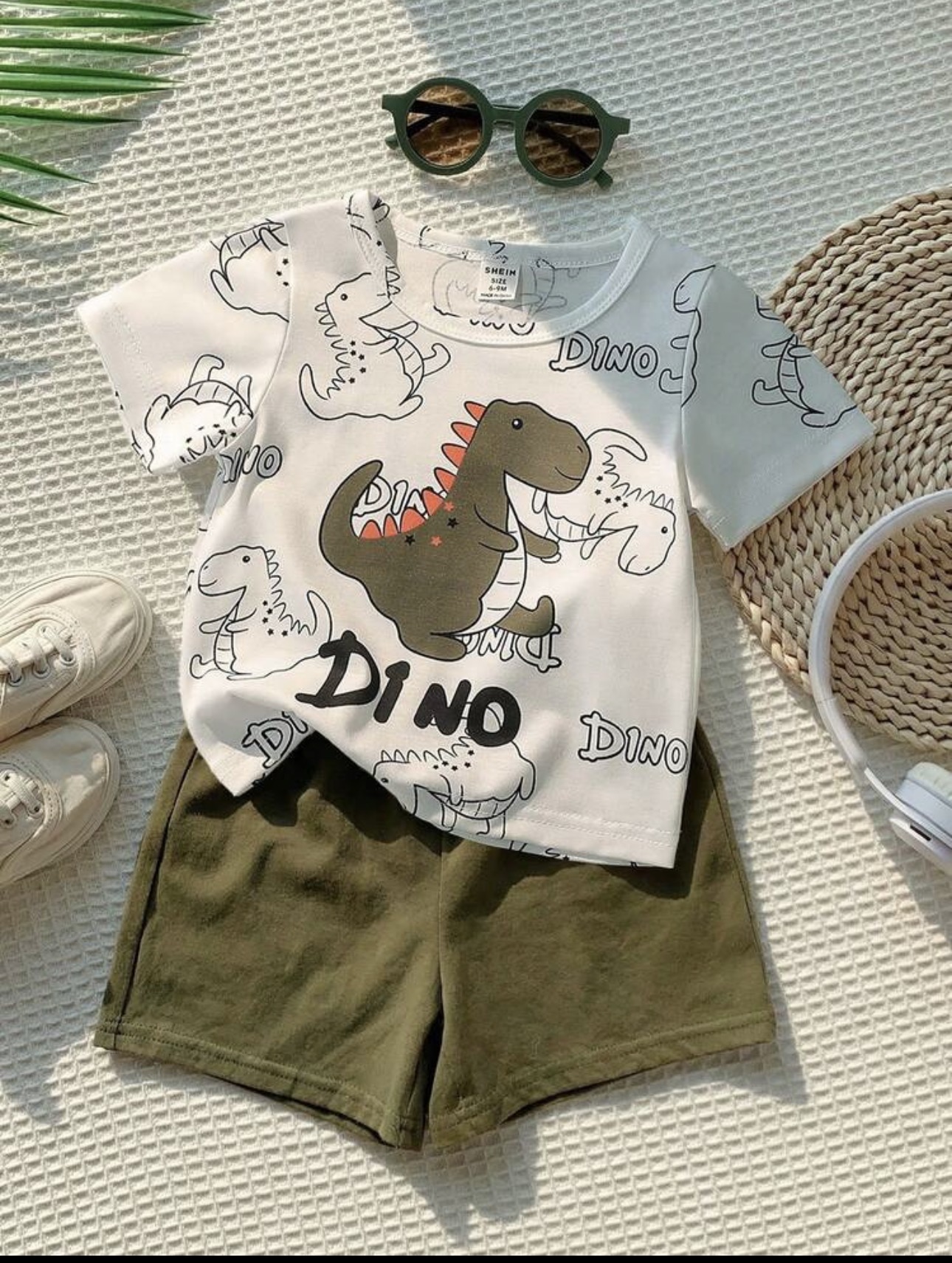 Conjunto dino verde 