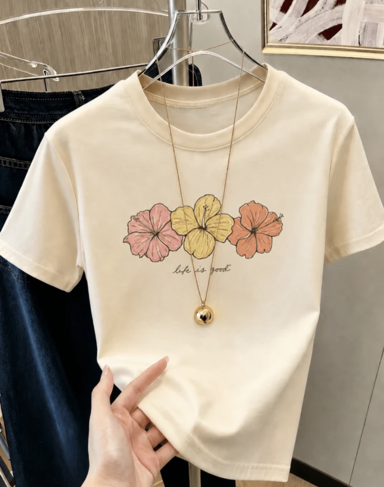 Blusa tulipanes beige 